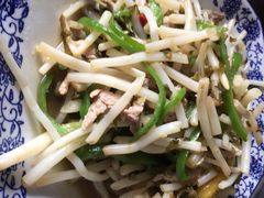 太湖芦苇根炒肉丝-呼吸森林·生态农庄农家乐私房菜