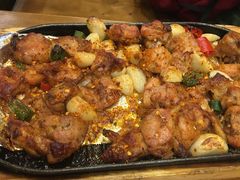 -老东镇啤酒屋海鲜加工·蒸汽海鲜·海鲜烧烤(台东店)