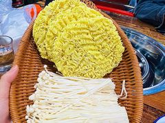 -皖北巫氏三胖地锅鸡(长淮总店)