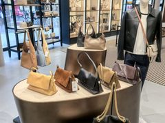 -砂之船奥莱(南京江宁店)