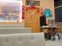 -江城燕子大排档(江汉路步行街店)