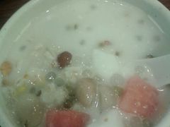 -海口骑楼小吃街