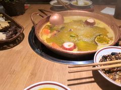 -洱火云南酸菜牛肉火锅(石景山当代商城店)