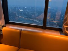 -上海龙之梦万丽酒店