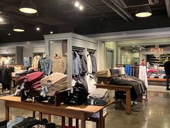 -Hollister(天环广场店)