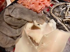 -二荆条·蜀鲜汇城市森林火锅