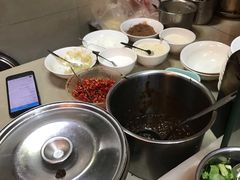 -牛王庙外行家常面(芳草街店)