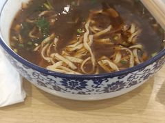 -镇南锅盖面馆(解放路店)