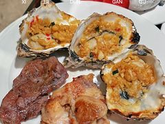 -广州万富希尔顿酒店·感趣自助餐厅·金秋蟹宴生蚝海鲜刺身