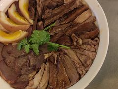 -潮界(凯德晶萃店)