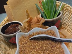 -鲁菜根·泰山菜(泰山店)