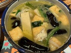 -喝丢一只鞋海鲜烧烤·海肠捞饭(东关街店)