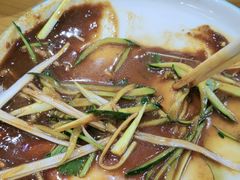 -鹤乡东北菜(崮山路店)