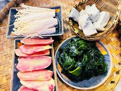 -王婆乔鲜鱼自助火锅(蜀汉路店)