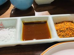 -明洞阿姨·韩式酱蟹烤肉·创意料理(三元桥店)