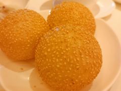 空心煎堆-利苑酒家(合景国际金融广场店)