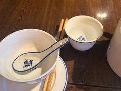 绍兴老三鲜-咸亨酒店•非遗绍兴菜•中华老字号(堂吃餐厅)