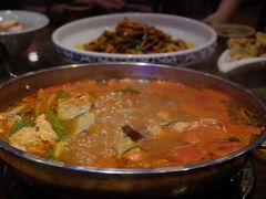 -亮欢寨酸汤鱼(沙冲路店)