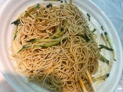 -肥肥虾庄·金牌油焖大虾(沙湖店)
