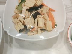 -不二心·鲜肉大包·海胆小笼汤包(二七广场店)