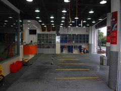 店内环境-壹捷汽车服务徐汇店(上海旗舰店·徐汇店)