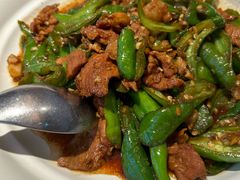 -阿瓦山寨·湘菜现炒·剁椒鱼头王(咸阳总店)