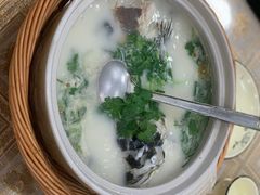 -天乐农家鱼头王(天目湖店)
