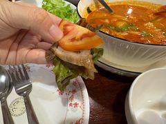 -Dang restaurant (patong phuket)