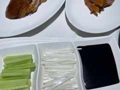 -鸭王烤鸭店(三里河店)
