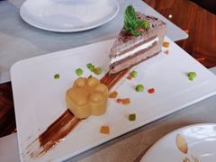 甜品拼盘-YUE·6·西式融合餐厅(外滩六号店)