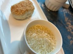 文思豆腐配黄桥烧饼-扬州香格里拉·香宫中餐厅