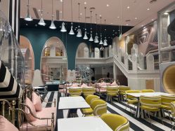 -奈尔宝家庭中心·亲子餐厅(鄞州万达店)