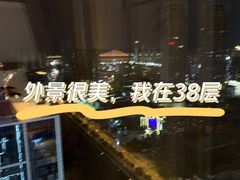 -大连星海皇冠假日酒店