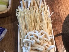 -拾里椰乡·海南椰子鸡(珠影星光城店)