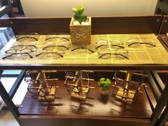 -肆兮眼镜·蔡司·徕卡战略合作店(大坪店)