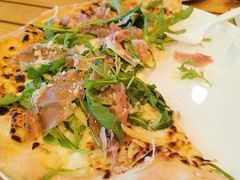 -城市大道红炉披萨烘焙坊