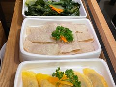 -左庭右院鲜牛肉火锅(浦江欢乐颂店)