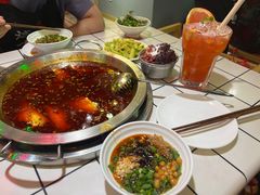 -蛙一刀·麻椒鱼火锅(金仙桥店)