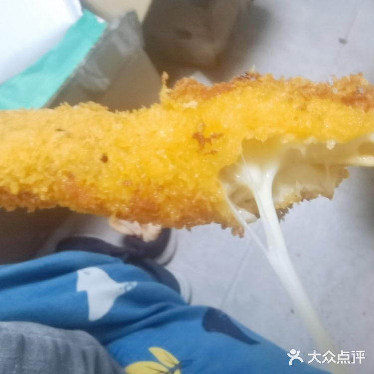 曲奇饼干因为这次有了称和打蛋器，所以做起来更加专业细致