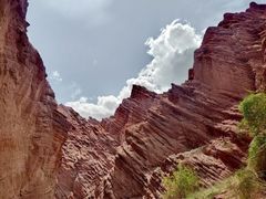 -天山神秘大峡谷