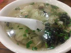 小馄饨-潘国仙耳光馄饨(黄家阙路店)