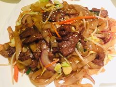 干炒牛河-顺峰(农展馆店)
