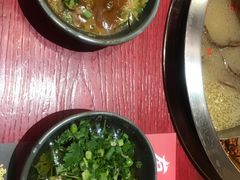 -谭鸭血老火锅(七宝万科广场店)