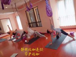 -静穆瑜伽普拉提连锁