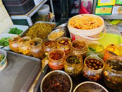 -红鼻子桂林米粉(金唐新光界店)