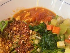 -秦君宝手擀菠菜面(金花路店)