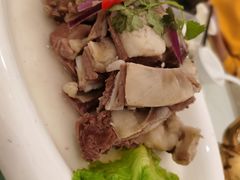 -马尔龙新疆饭店·清真(瑞景店)