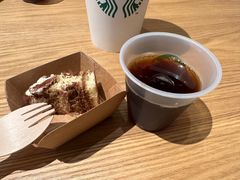 -星巴克臻选(莘庄仲盛店)