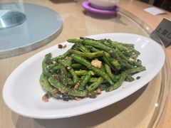 -渝信川菜 · 川味家常菜(财富购物中心店)
