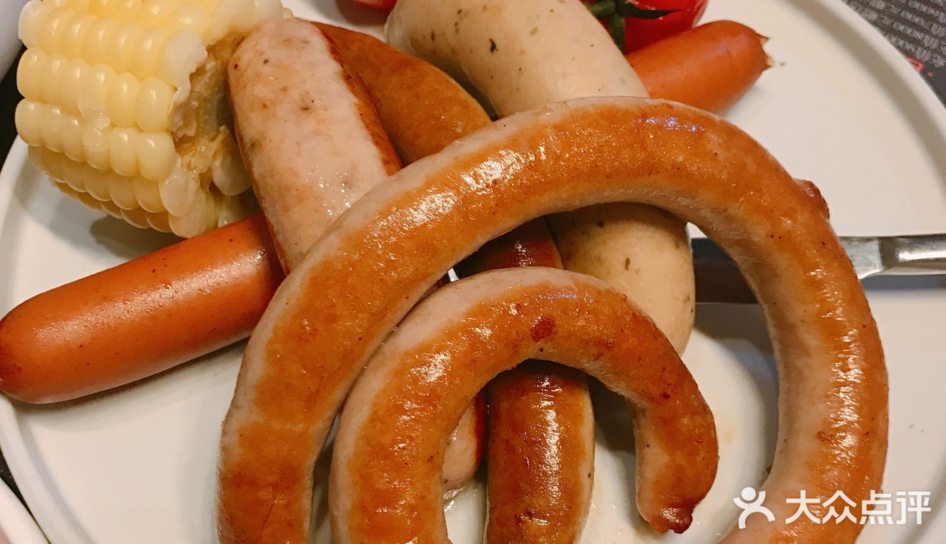 那么来这里准没错~简直就是啤酒和肉食爱好者的福音呐！